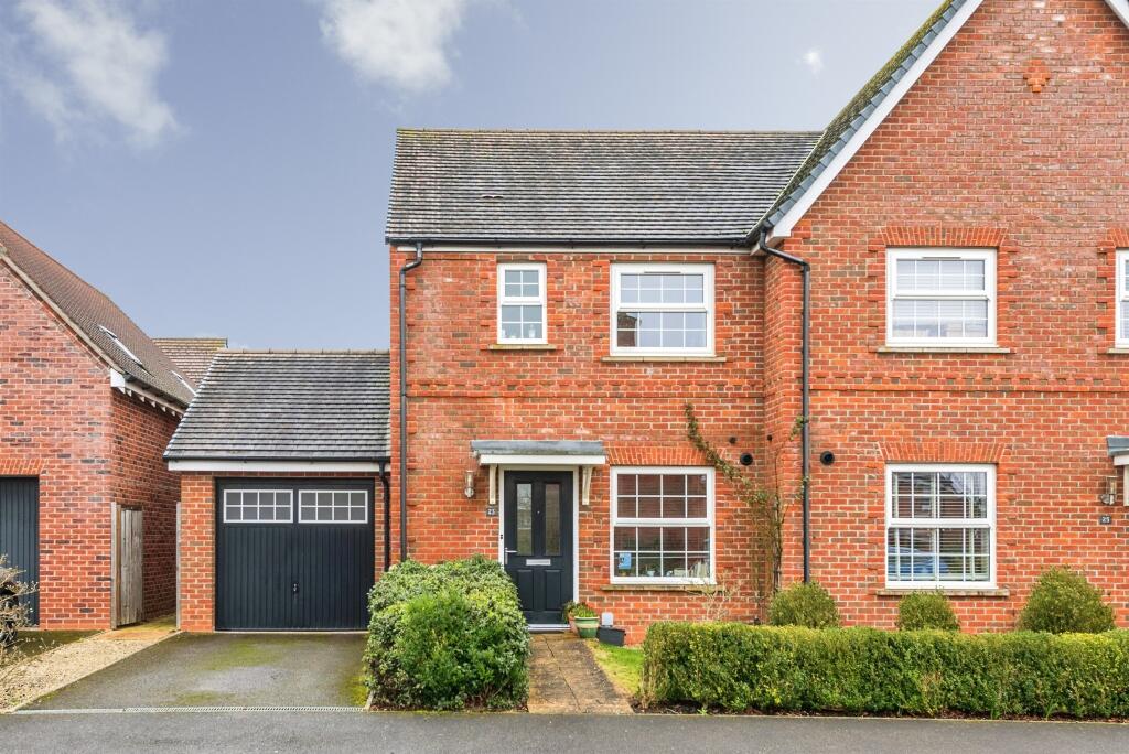 Main image of property: Esingdon Drive, Thame