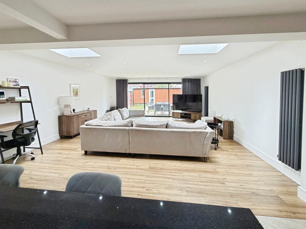 House in Watford - View 4