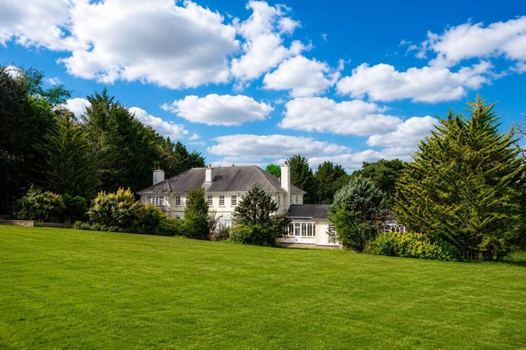 House in Slough, Sunninghill and Ascot - View 4