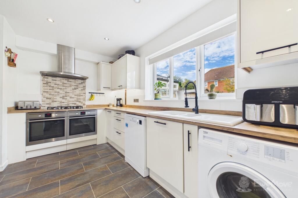 House in Canterbury - View 5