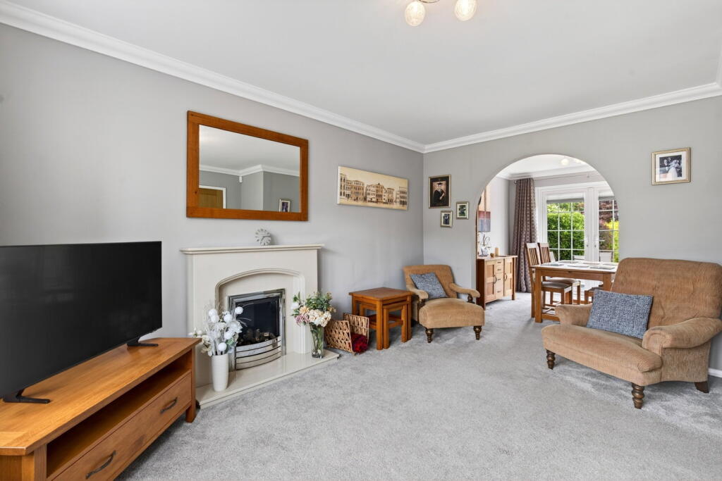 Tavistock Close, Woburn Sands, MK17 - View 2