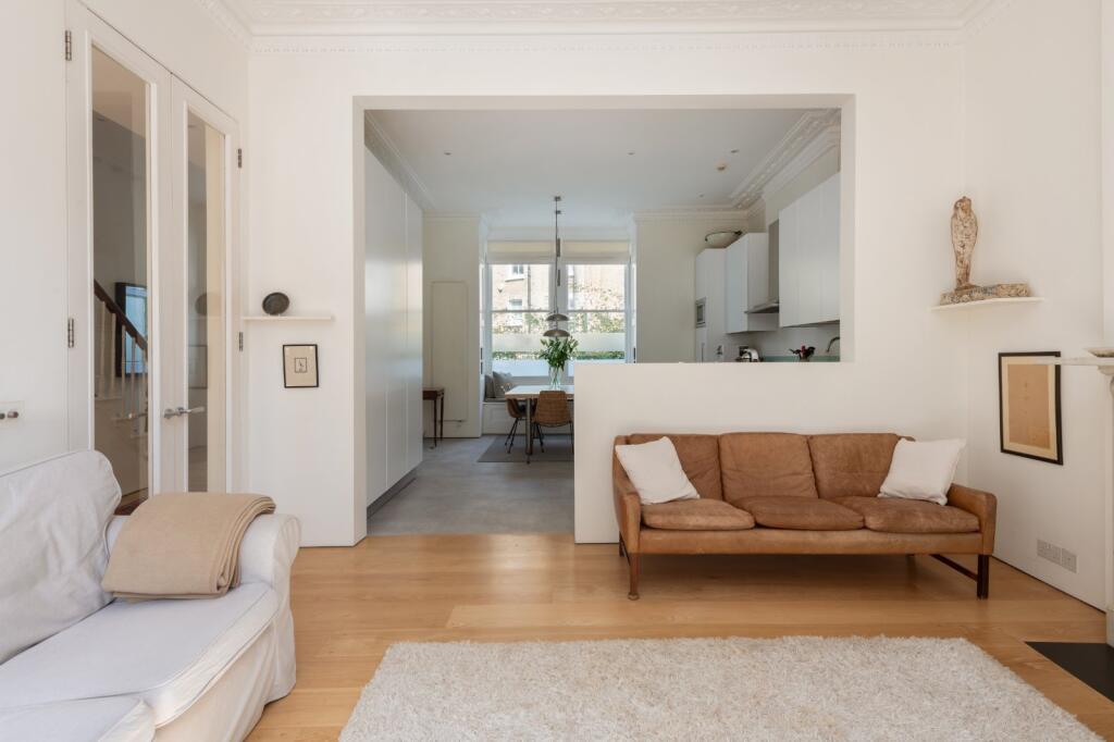 House in London - More