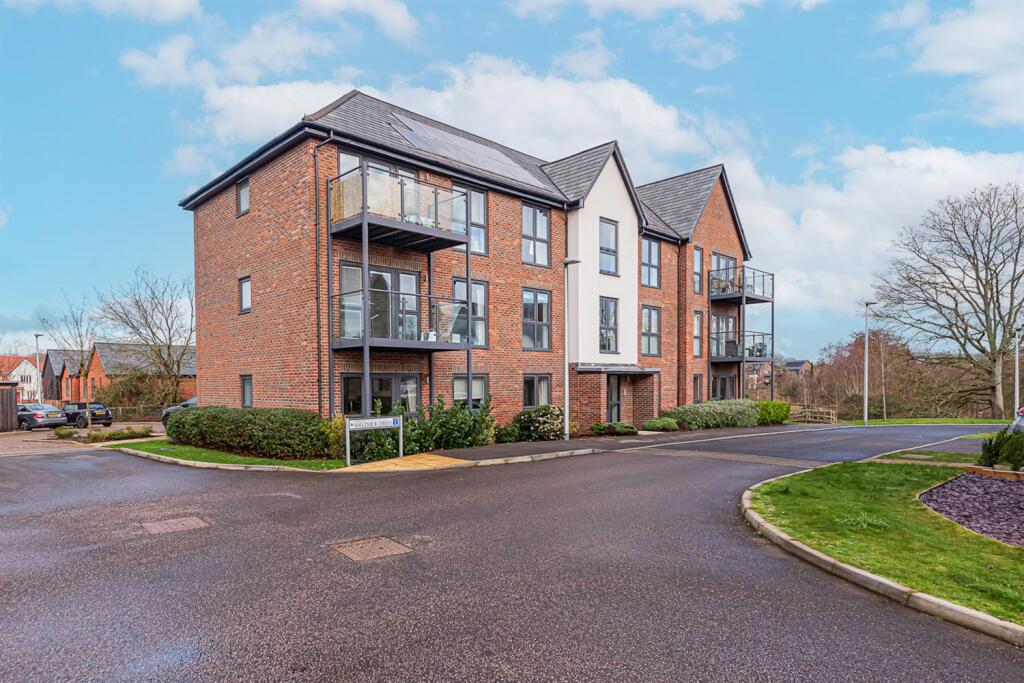 Main image of property: Shelduck Drive, Arborfield Green, Reading, RG2