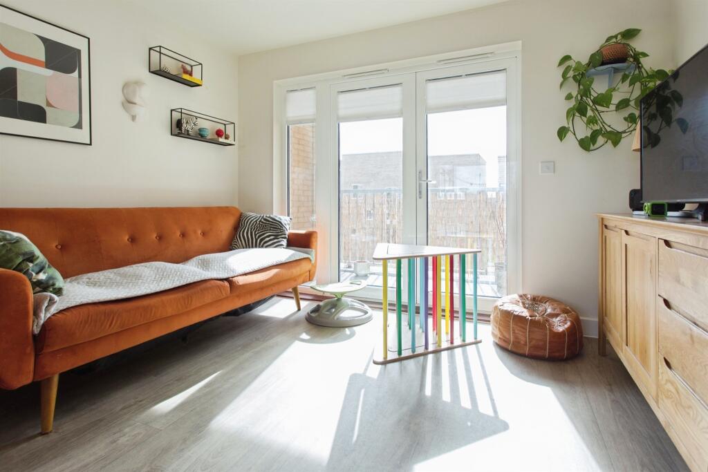 Apartment in Cambridge - View 4