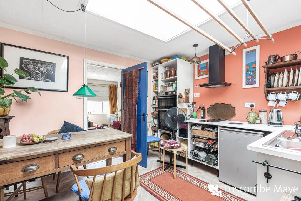 House in South Hams, Modbury - More