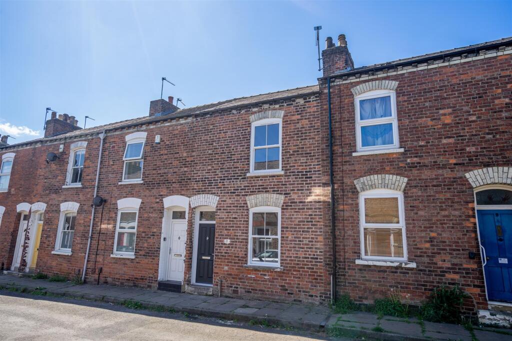 Main image of property: Upper St. Pauls Terrace, York, YO24 4BP