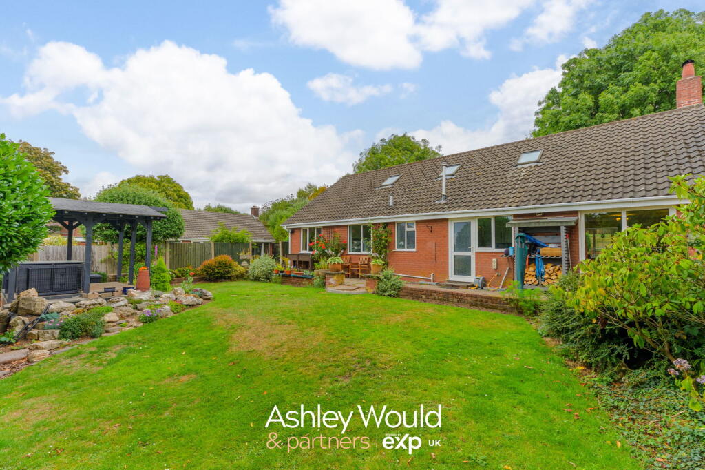 Main image of property: Barnford Crescent, Oldbury, B68 8PR