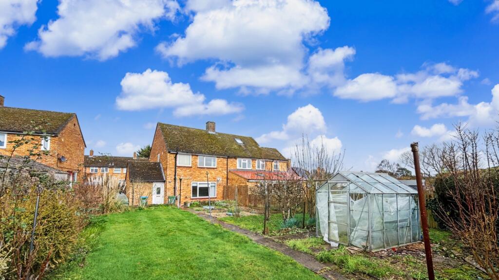 Ashfield Rise, Oakley photo 2