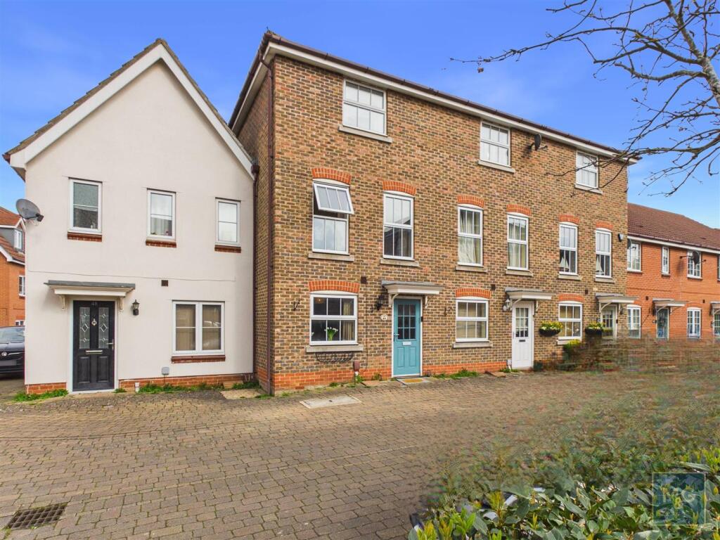 Main image of property: Wagtail Drive, Bury St. Edmunds