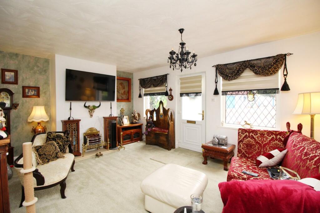 Isfryn Road, Meliden, Denbighshire, LL19 photo 3