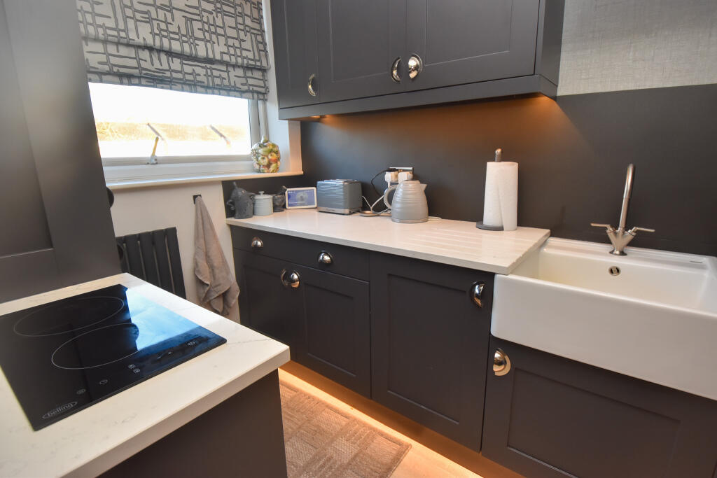 Apartment in Stockport - View 4