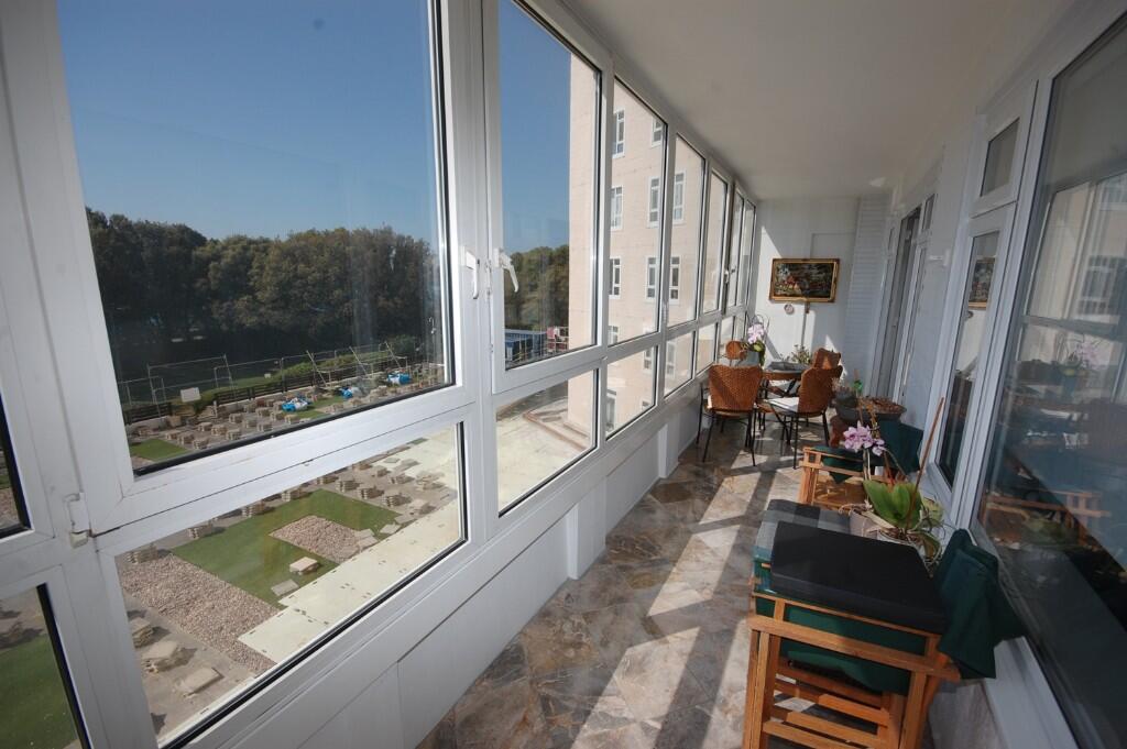 Apartment in Bournemouth - View 3