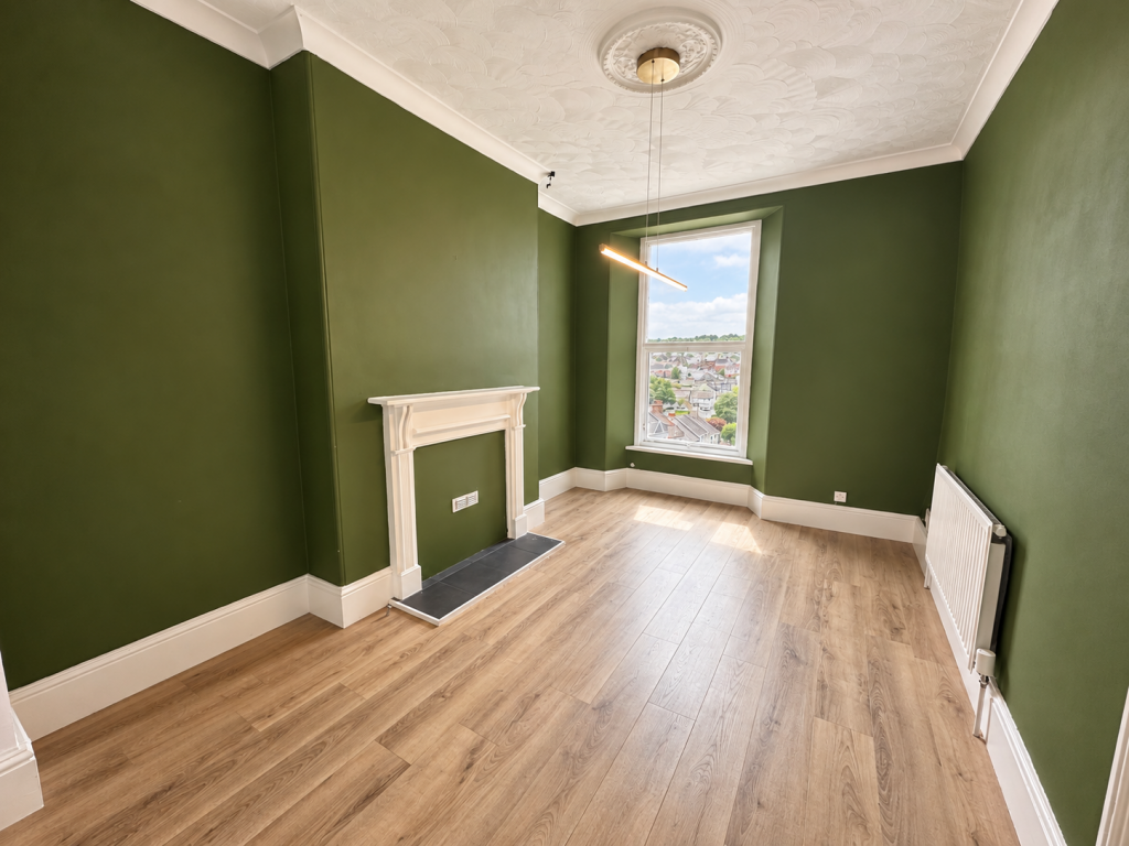 House in Plymouth - View 4