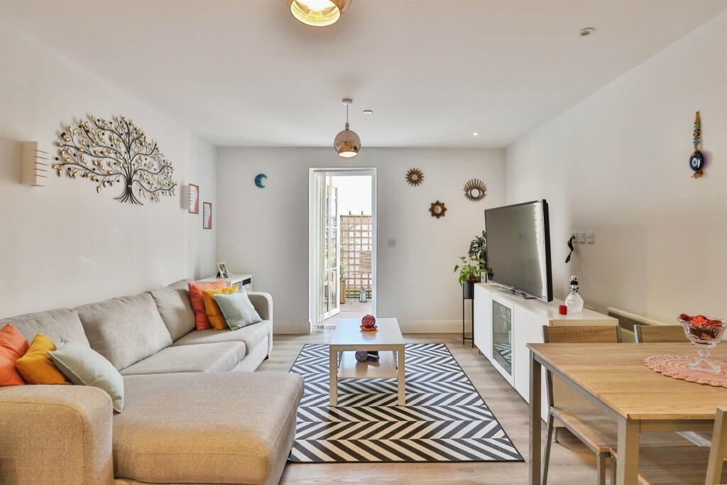 Additional image 2 of Albert Road, BOURNEMOUTH