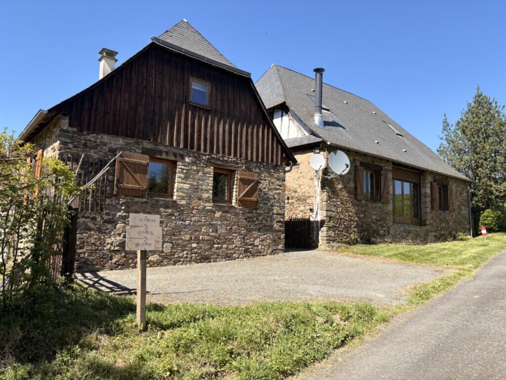 Main image of property: 19130 lascaux