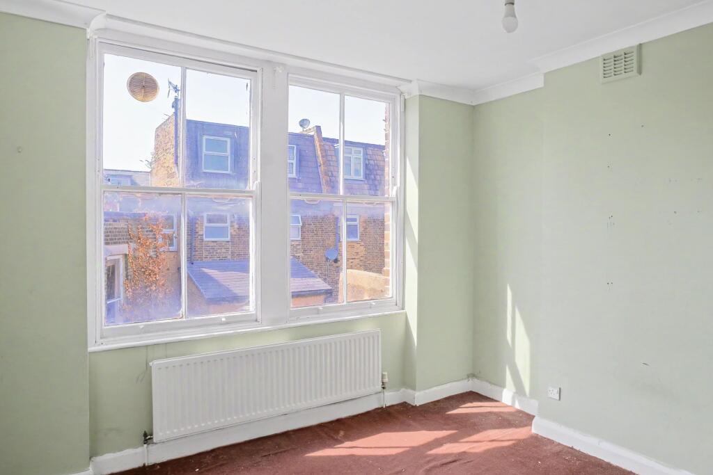 Apartment in London - View 5