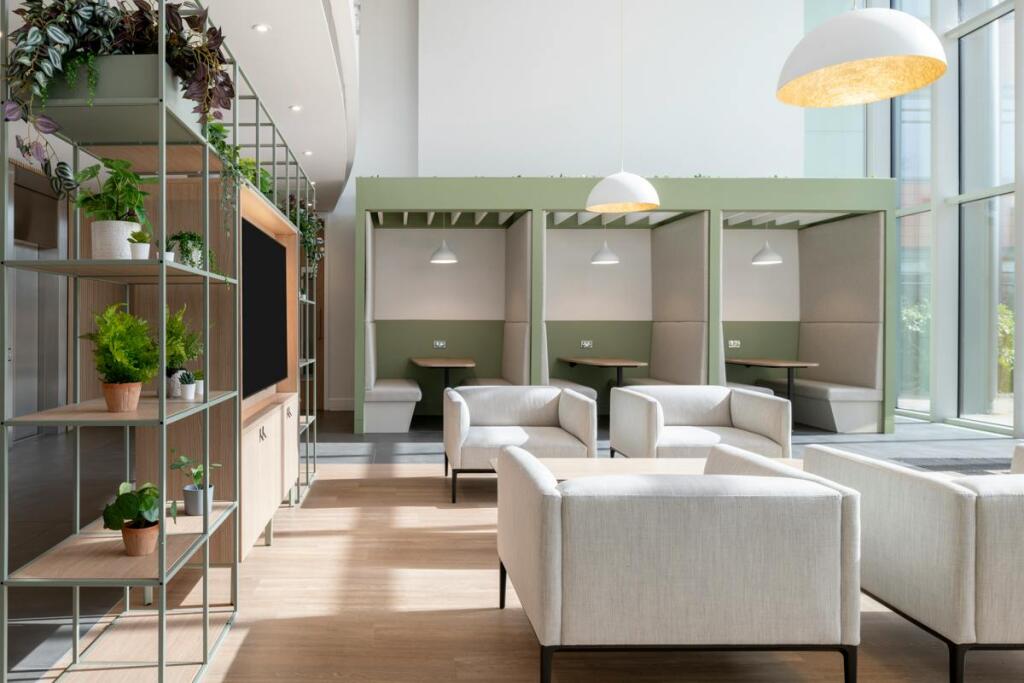 Vibe V3 Office Curator SMALL10.jpg