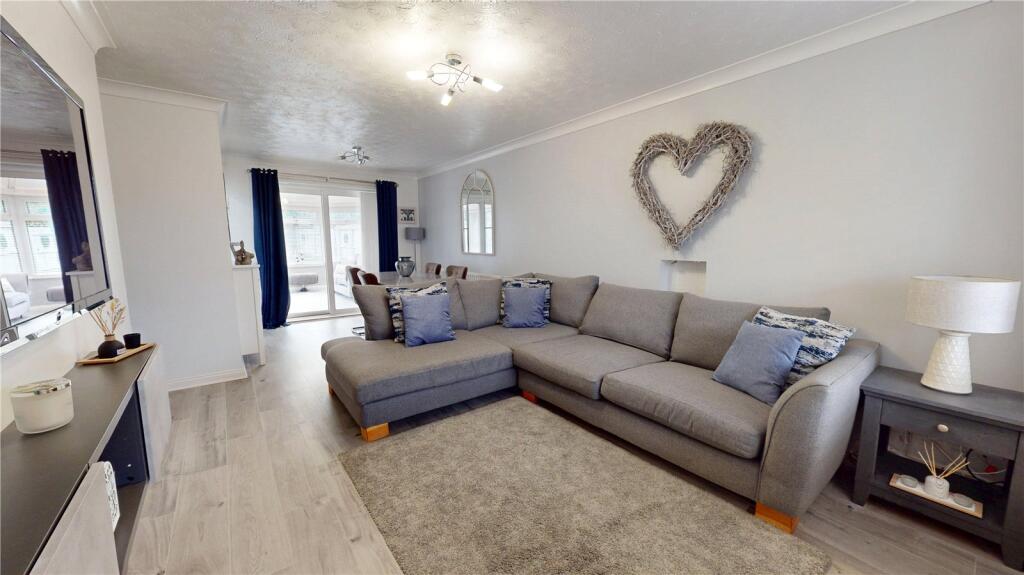 Cheviot Gardens, Seaham, SR7 photo 2