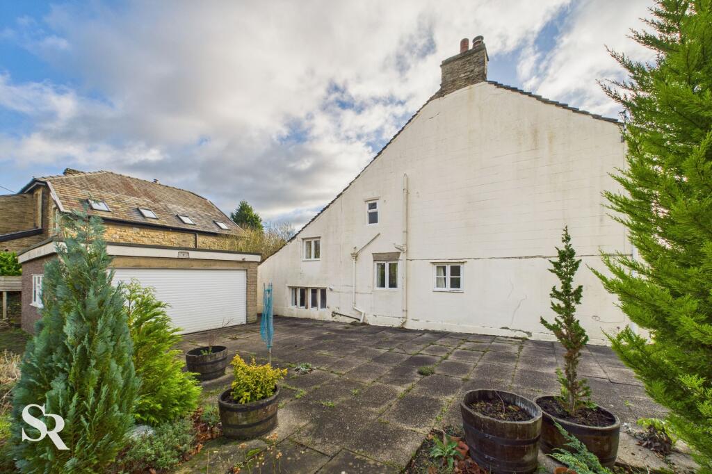 Crossings Road, Chapel-En-Le-Frith, SK23 photo 4