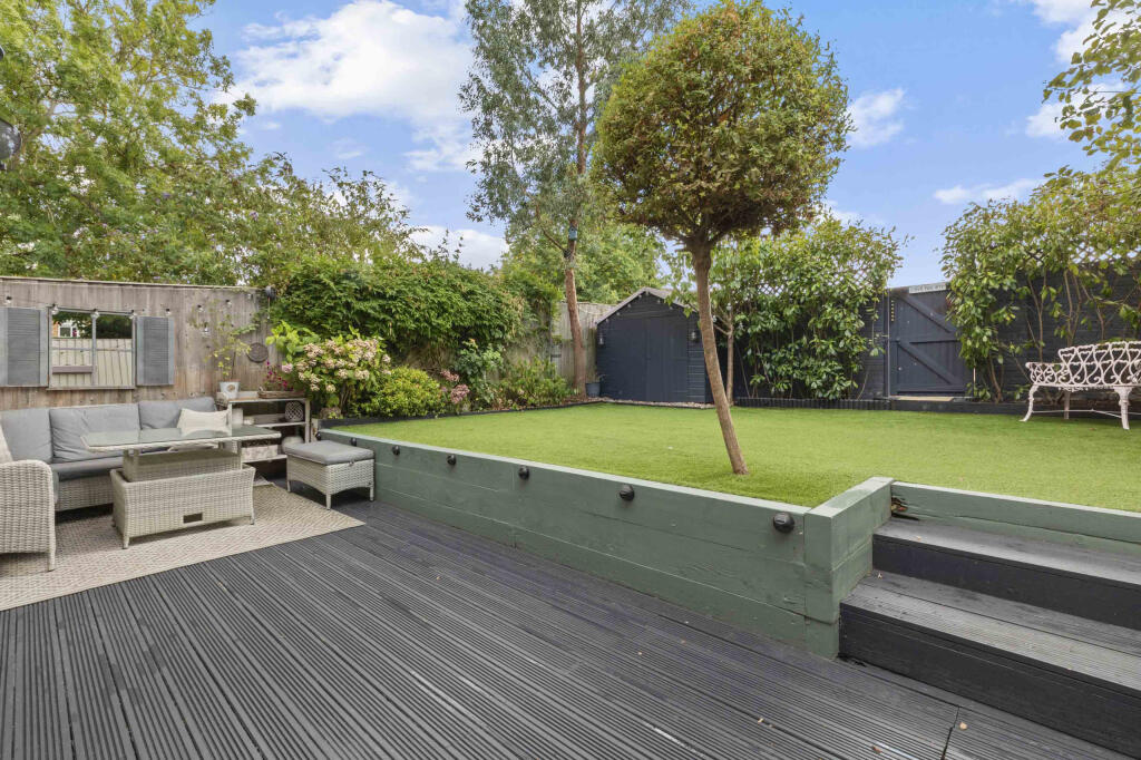 House in Marlow, Buckinghamshire - View 5