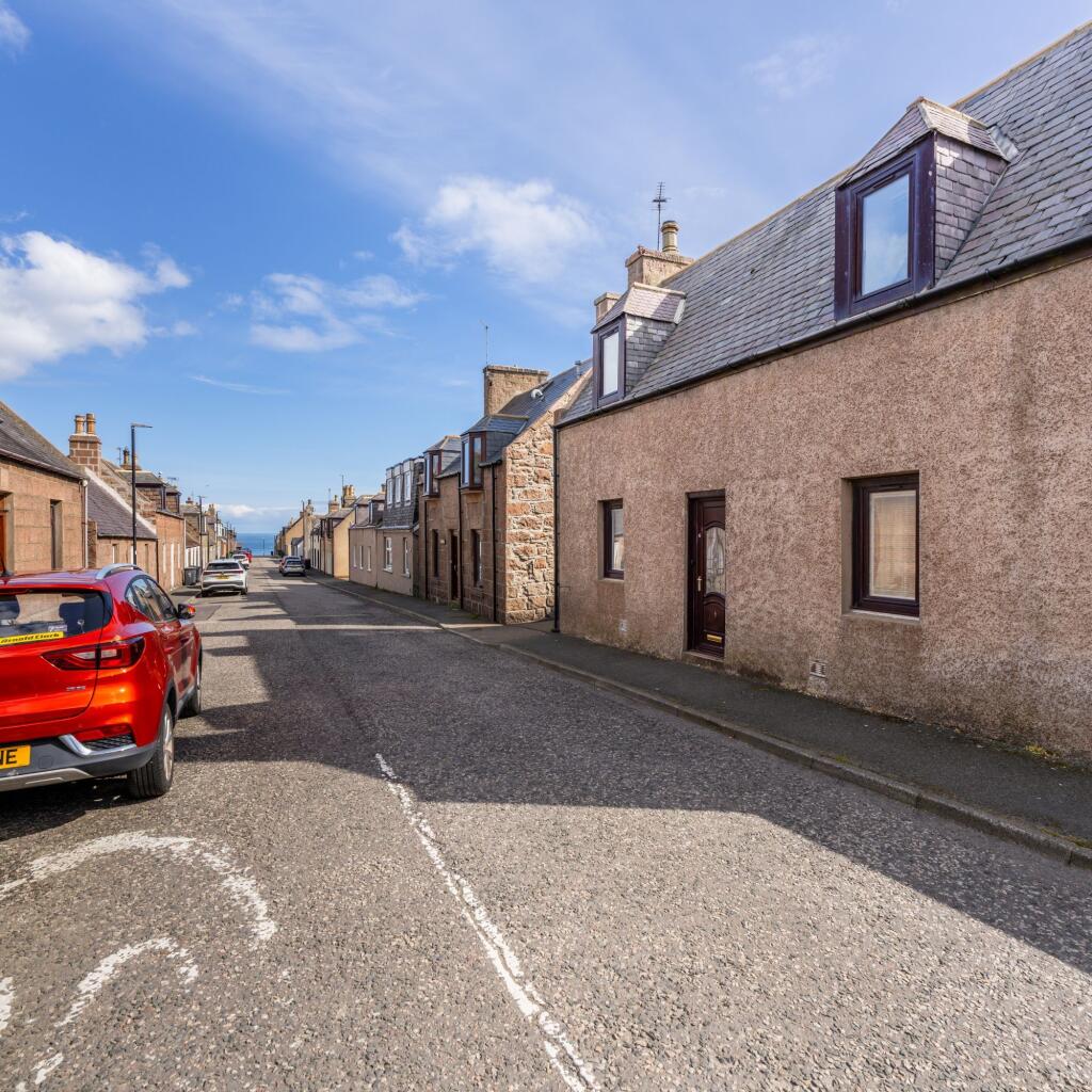 House in Peterhead, Buchanhaven - View 2