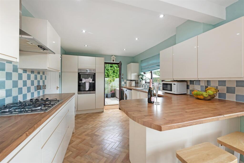 House in Portsmouth - View 5