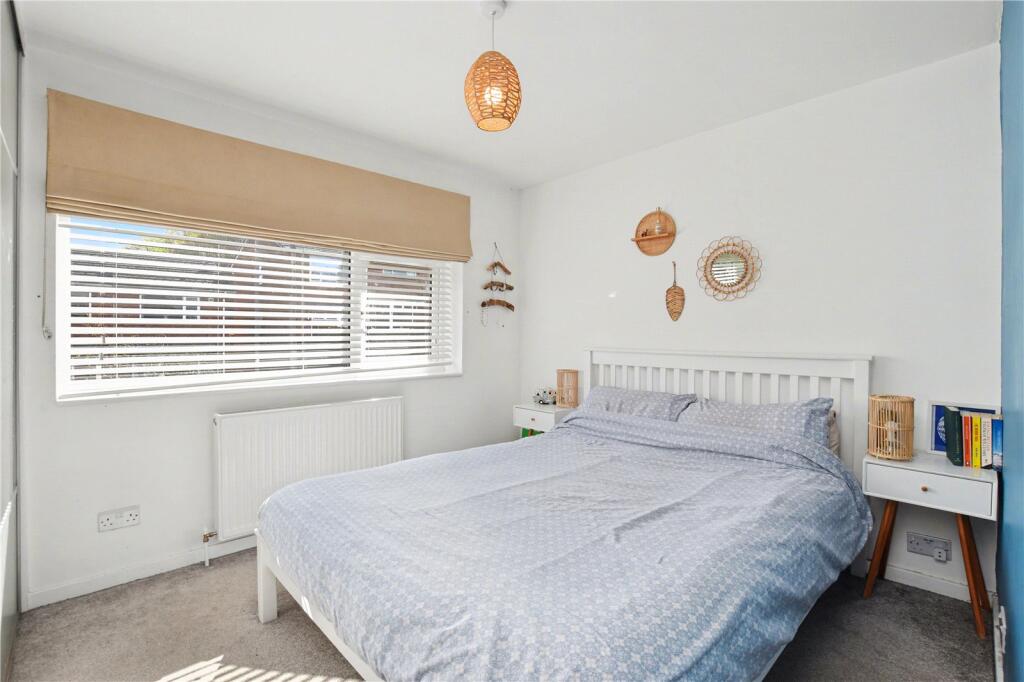House in Pudsey, Farsley Beck Bottom, Stanningley - View 4
