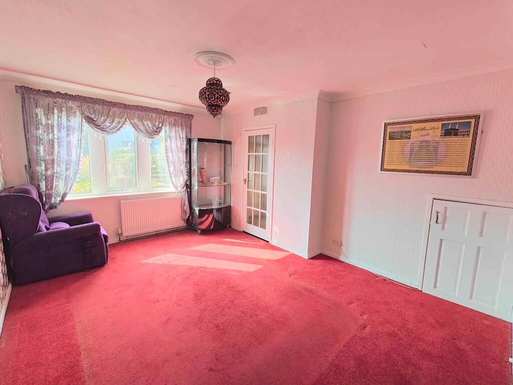 House in Calderdale, Holmes' Terrace, New Pellon - View 4