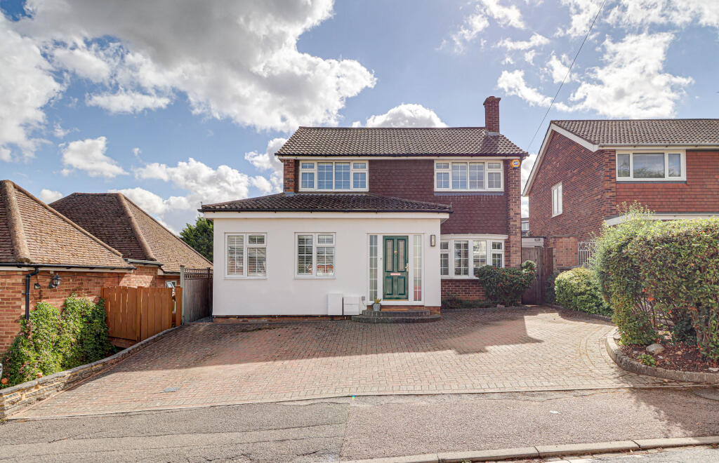 Main image of property: Harpenden Rise, Harpenden, Hertfordshire, AL5