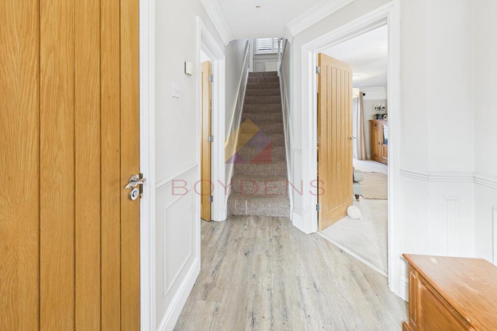 House in Chelmsford - View 2