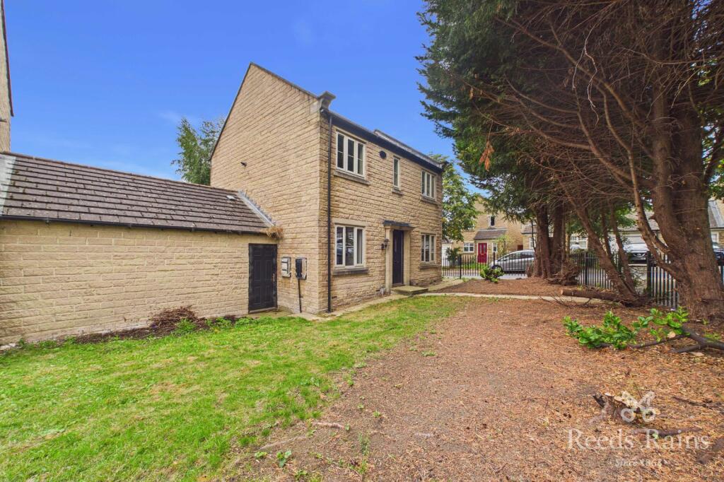 Main image of property: Woodlock Close, Ferndale, Huddersfield, West Yorkshire, HD2