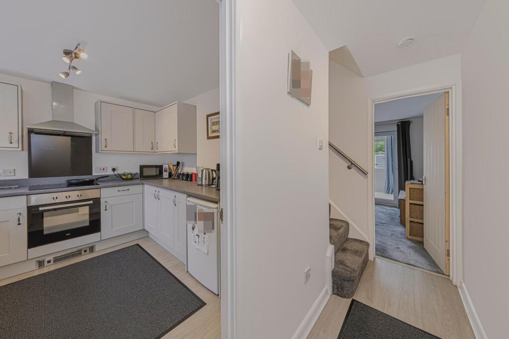 House in Stoke-on-Trent - More