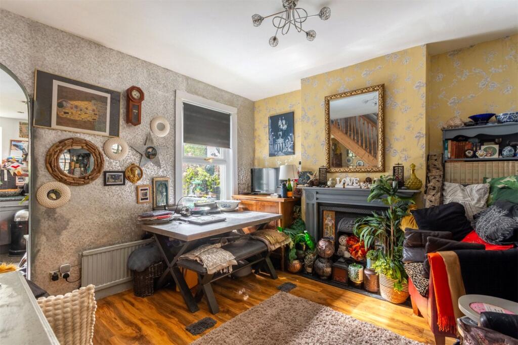 House in Brighton - View 5