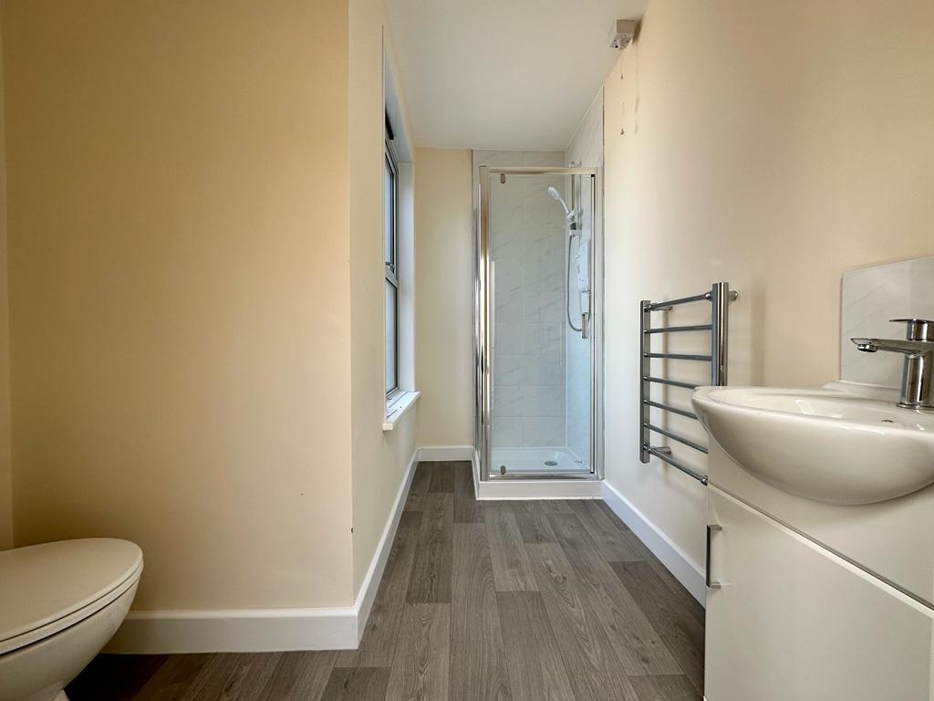 Apartment in Chelmsford - View 4