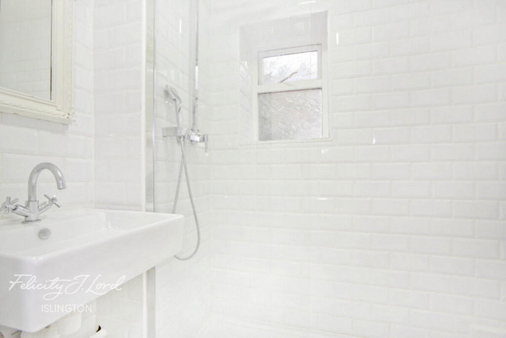 Main image of property: St Peters Street, London