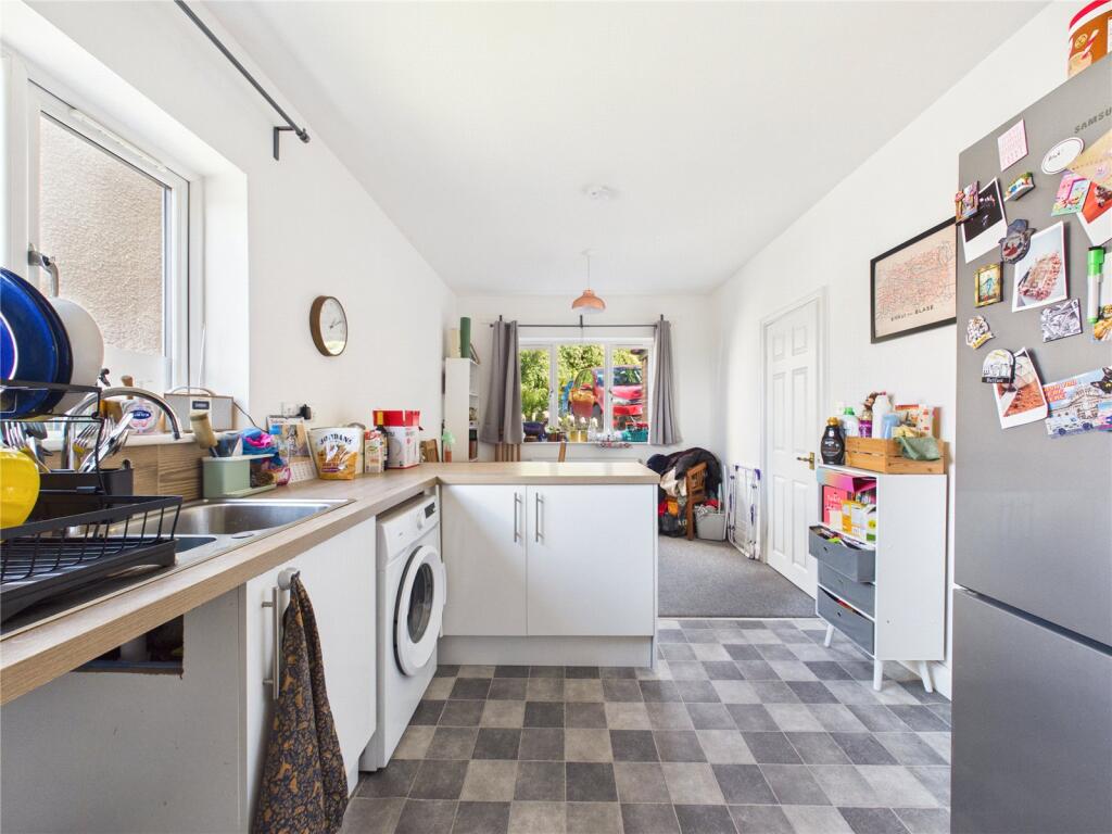 House in Bristol, Crew's Hole, St George - More