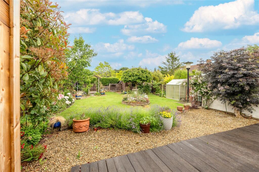 House in Vale of White Horse, Drayton - More