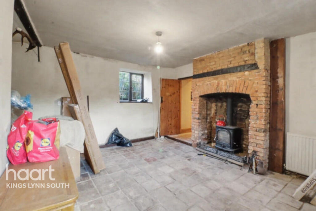 21, Smithy Road, Ingoldisthorpe photo 4