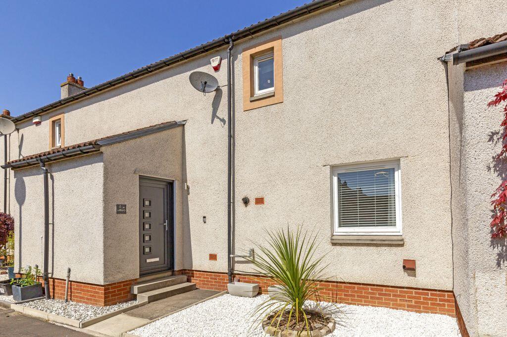 Main image of property: 158 South Gyle Wynd, Edinburgh, EH12 9HN