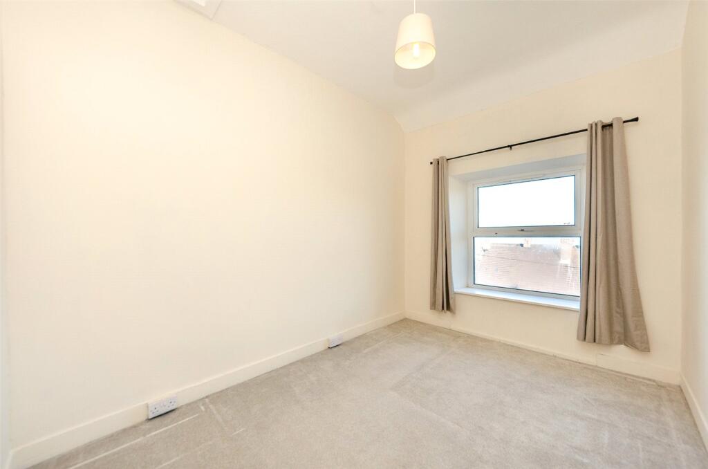 David Street, Penmaenmawr, Conwy, LL34 photo 4