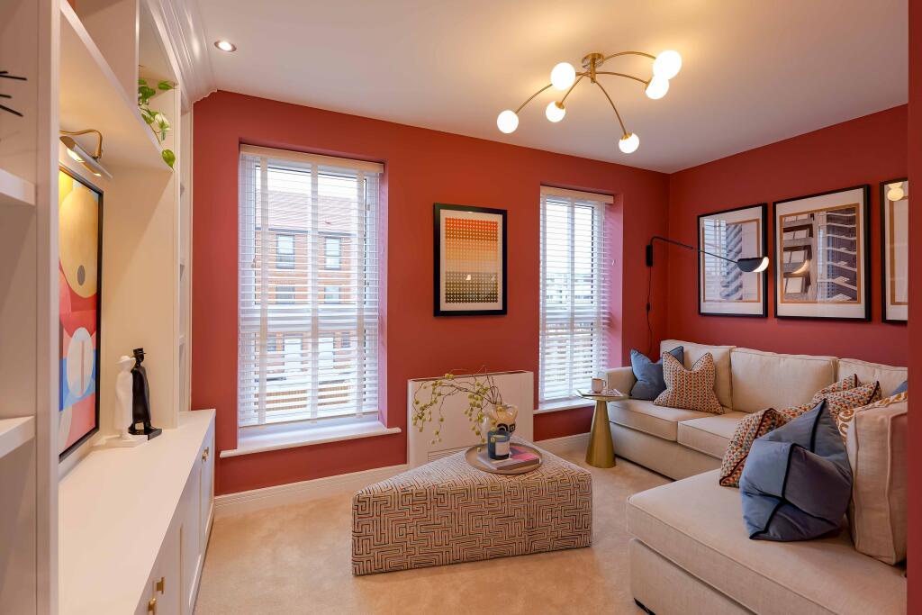 House in Dartford, Alkerden Heights, Ebbsfleet Valley - View 4