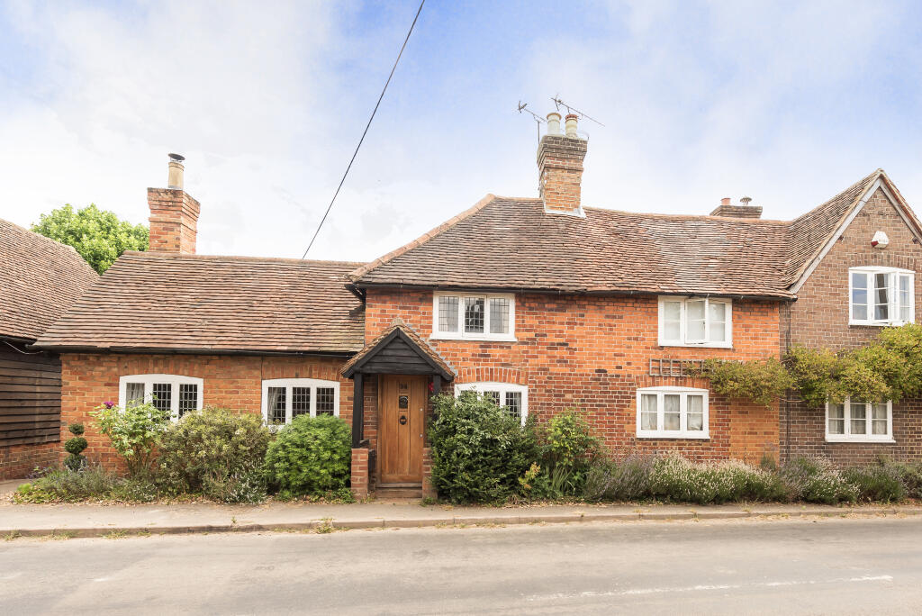 Main image of property: Birch Lane, Hemel Hempstead, HP3