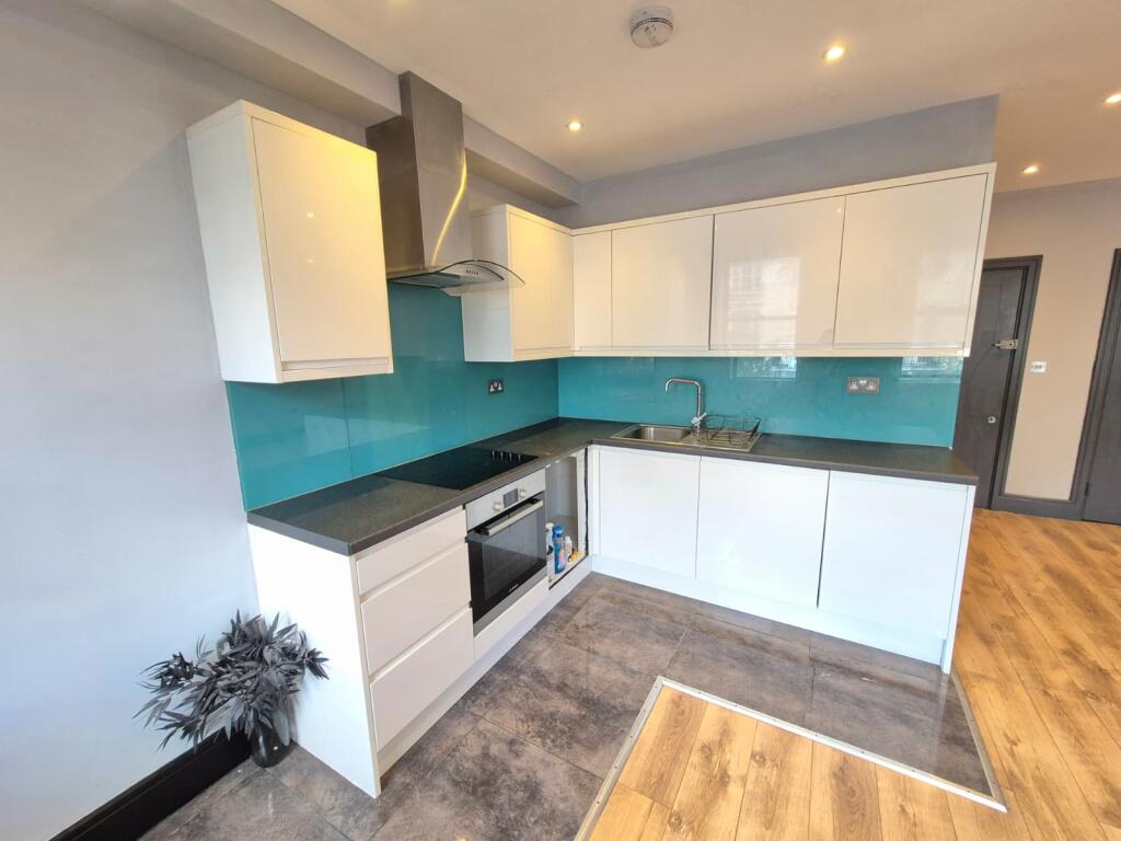 Apartment in Norwich - View 4