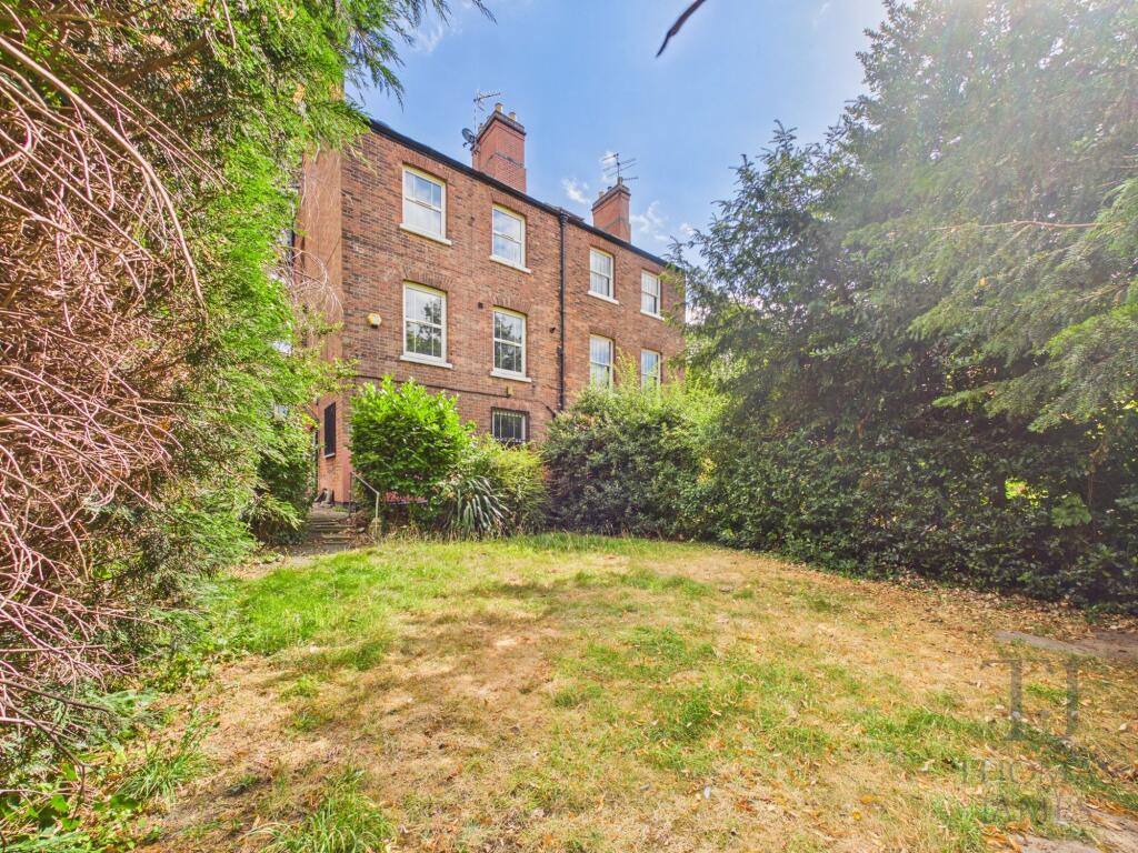 House in Nottingham - View 4