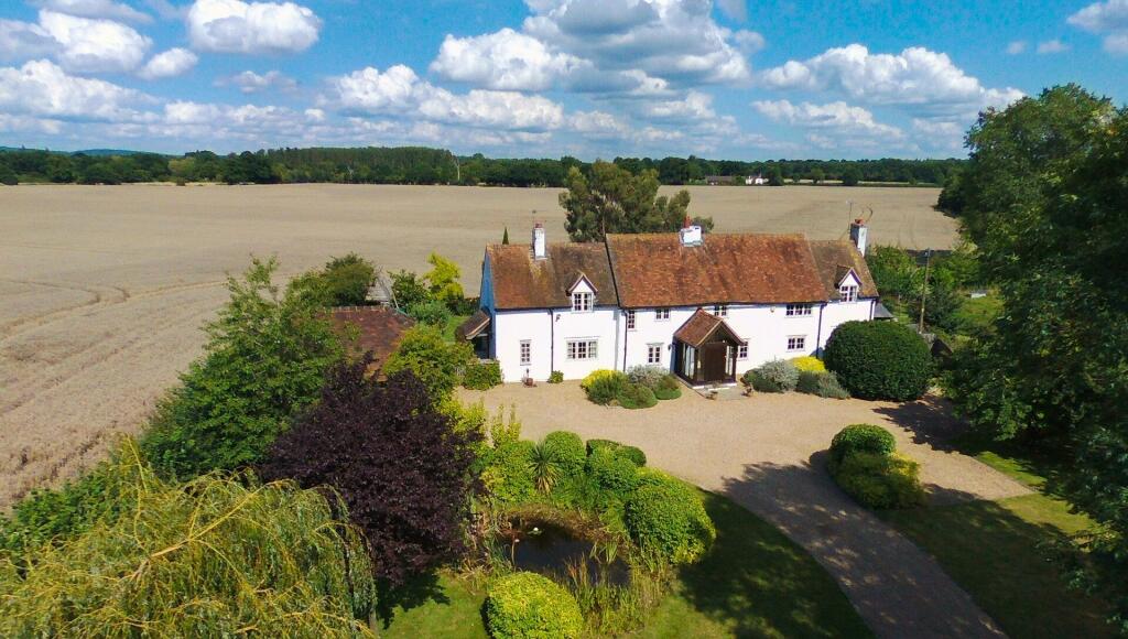 House in Hurst, St. Nicholas, Hurst - More
