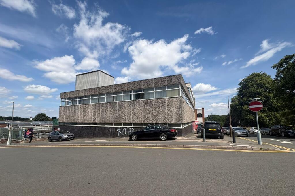 Main image of property: Smethwick Delivery Office, Trinity Street, Smethwick, West Midlands, B67 7AB