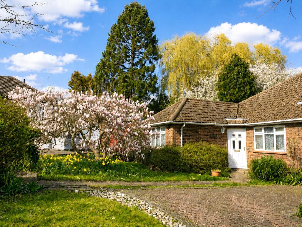 Main image of property: Vyse Close, Barnet, EN5