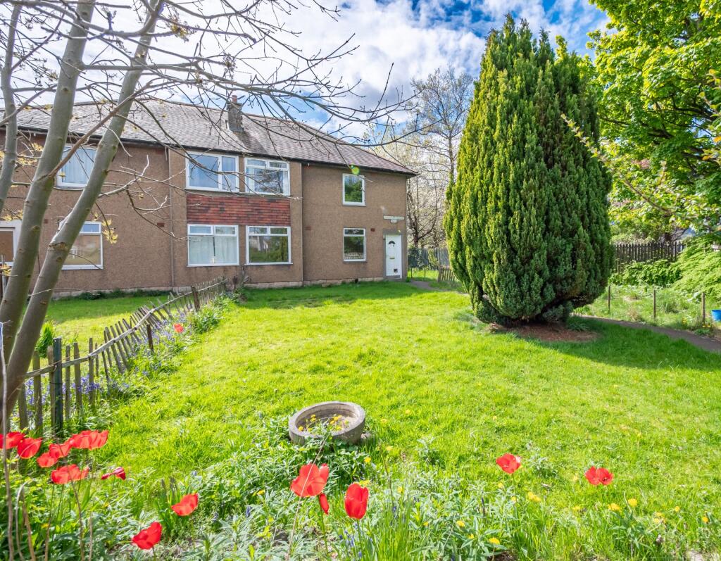 Main image of property: 14 Colinton Mains Drive, Colinton, Edinburgh, EH13