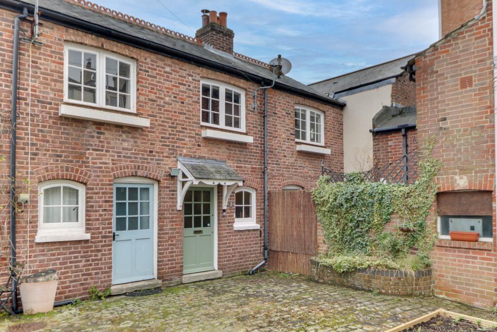 Main image of property: Grove Road South, Southsea