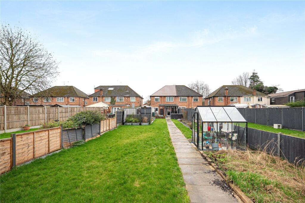 Fairway Avenue, West Drayton photo 3